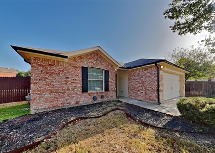 5105 Persimmon Court - Photo 1