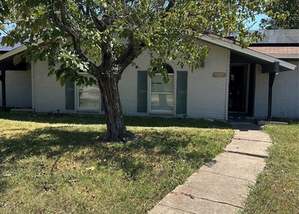 3614 Skyline Drive - Photo 1