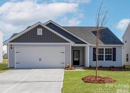 1637 Nia Road - Photo 1