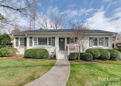 3221 Sunset Drive - Photo 1
