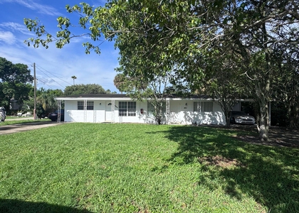 8911 Sunset Drive - Photo 1