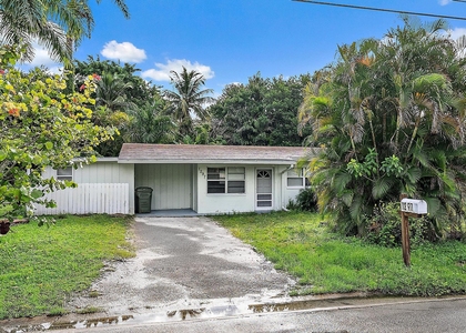 1297 Nw Charlie Green Drive - Photo 1
