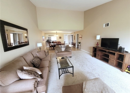 24 Granada - Photo 1