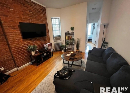 West 20th Street - Photo 1