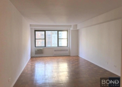 East 57th Street - Photo 1