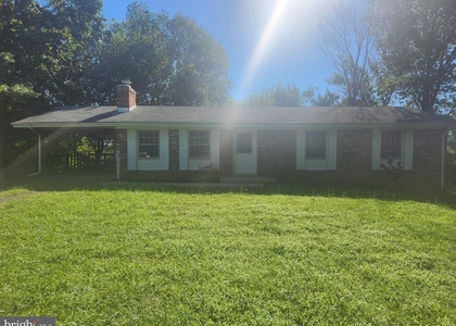 3605 Sanders Lane - Photo 1