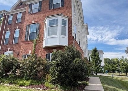 43196 Whelplehill Terrace - Photo 1