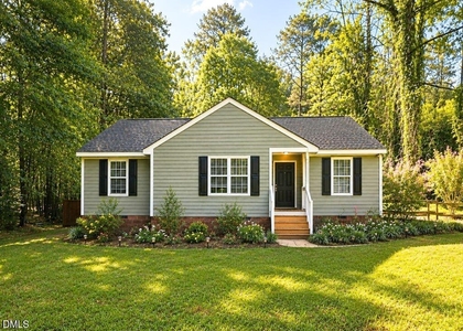 108 Bristol Court - Photo 1