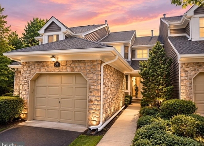 51 Briarwood Court - Photo 1