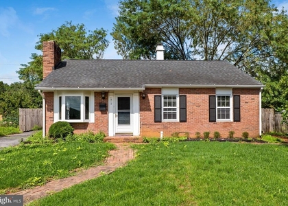 1317 Cedarwood Drive - Photo 1