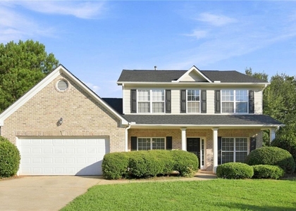 632 Addison Way - Photo 1
