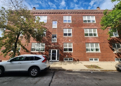2202 W Race Avenue - Photo 1