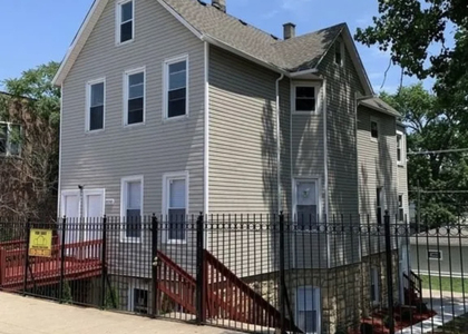 10747 S Michigan Avenue - Photo 1
