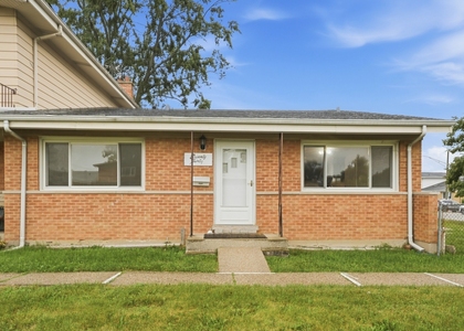 7030 W Carol Avenue - Photo 1