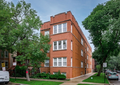 3722 W Altgeld Street - Photo 1