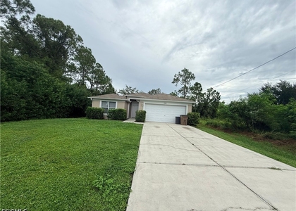 460 Windermere Drive - Photo 1