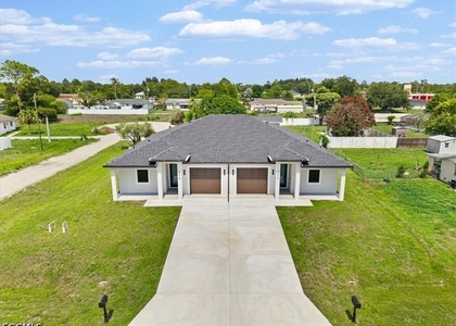934 Jaguar Boulevard - Photo 1