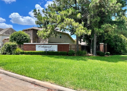 202 Almond Drive - Photo 1