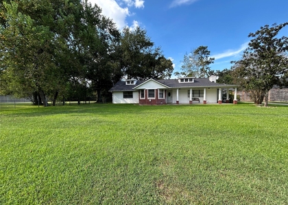 2418 Prentice Road - Photo 1