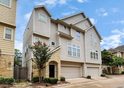 3323 Home Point Drive - Photo 1