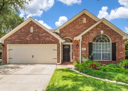 642 Avery Drive - Photo 1