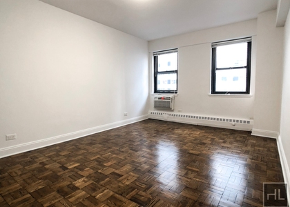 East 69 Street - Photo 1