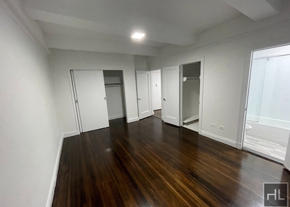 West 55 Street - Photo 1