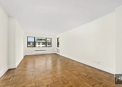 East 79 Street - Photo 1