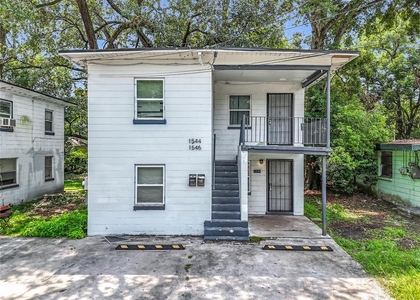 1546 Ella Street - Photo 1