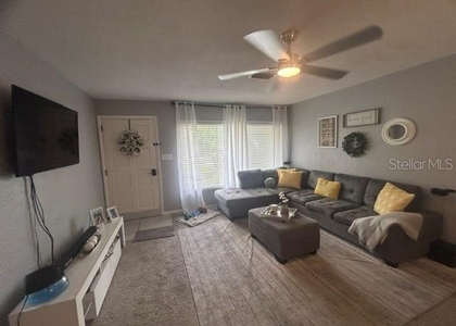 1212 Pilgrim Avenue - Photo 1