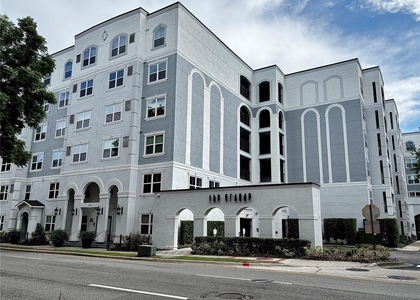 304 E South Street - Photo 1