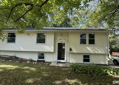 42 Gordon Avenue - Photo 1