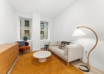 55 Broad Street, Apt 613 - Photo 1