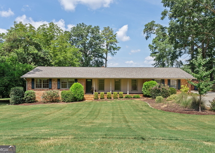 206 Fortson Drive - Photo 1