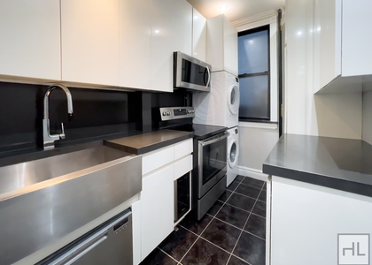 East 23 Street - Photo 1