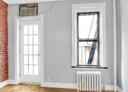 East 23 Street - Photo 1