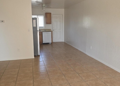 9950 W Lynx Drive - Photo 1