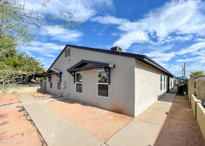 1421 E Fillmore Street - Photo 1