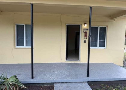 1304 Nw 4th Street - Photo 1