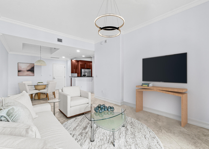 701 S Olive Avenue - Photo 1