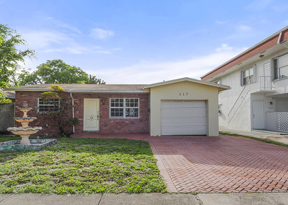 117 Sw 4th Avenue - Photo 1
