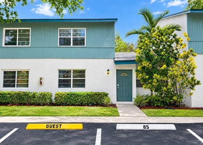 7385 W Sunrise Boulevard - Photo 1