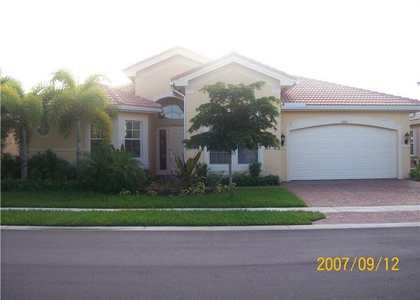 5091 Sw 173rd Avenue - Photo 1