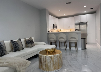 115 S Longport Circle - Photo 1
