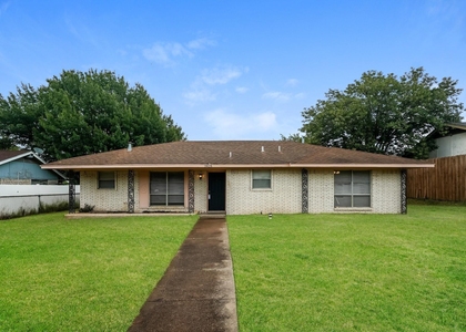3426 Hacienda Drive - Photo 1