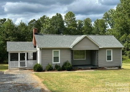 5501 Tryon Street - Photo 1