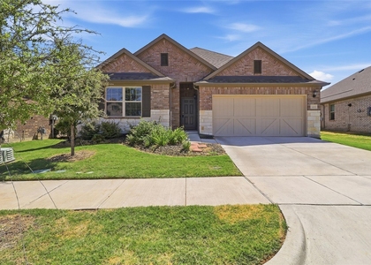 1416 Avalon Court - Photo 1