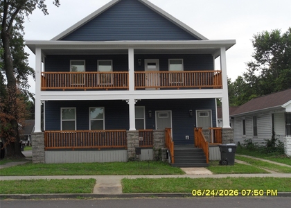 401-403 W Fourth Street - Photo 1