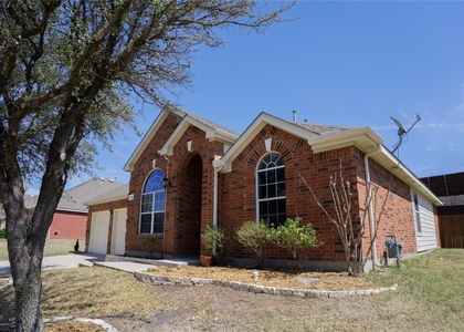 830 Brittany Way - Photo 1