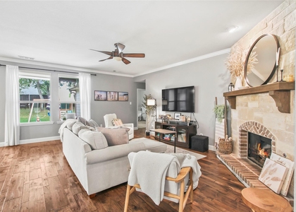 913 Freesia Drive - Photo 1